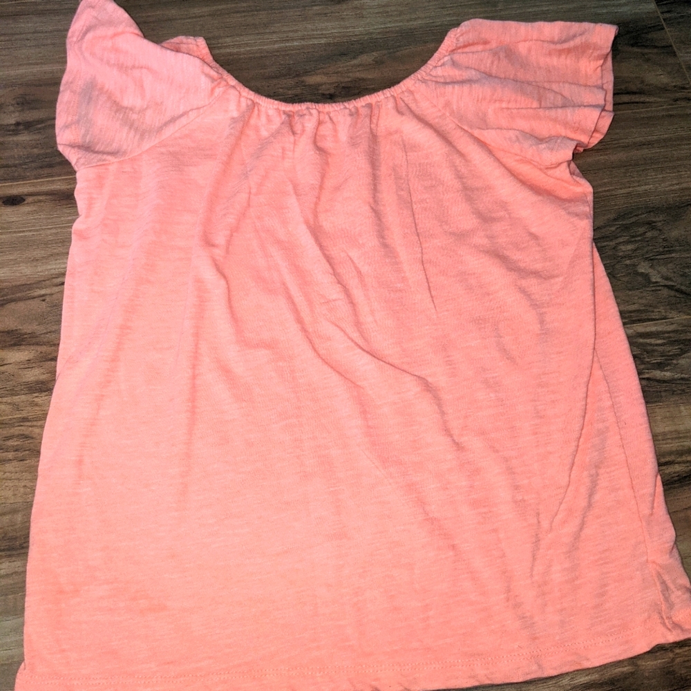 Old navy shirt